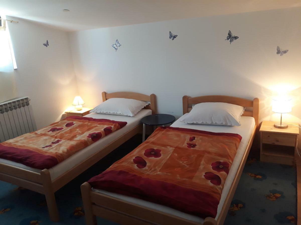 Apartmani Kristanic Karlovac Eksteriør billede