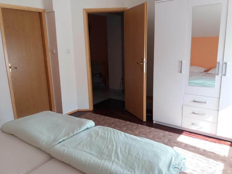 Apartmani Kristanic Karlovac Eksteriør billede